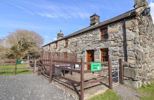 Llanbedr House | Cwm Yr Afon Cottage