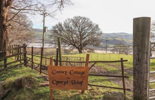Conwy House | Cymryd Uchaf