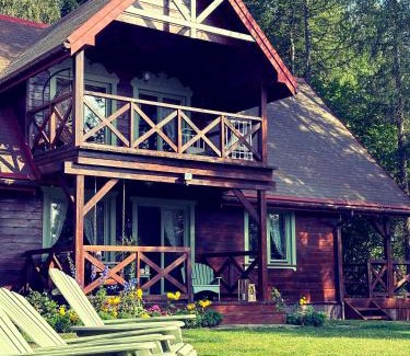 Płaska House | CzillasOrle luksusowy dom nad samym brzegiem jeziora Orle koło Augustowa