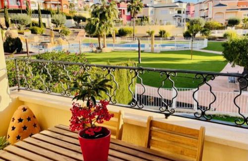 Caserio Los Tarquinos Apartment | Dúplex Amparo Altaona Golf