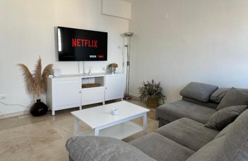 Distrito Noroeste Apartment | Dúplex céntrico con terraza y parking gratuito