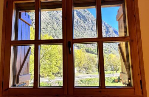 Escalo Apartment | Dúplex familiar i de muntanya a Escaló by RURAL D'ÀNEU