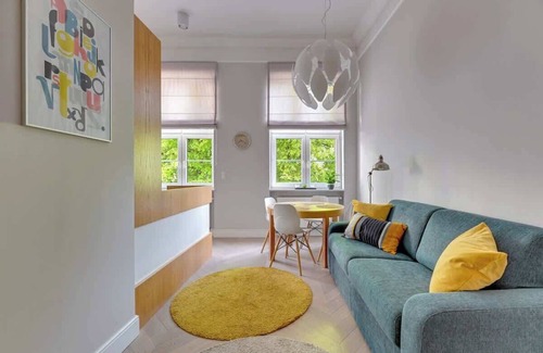 Old Town Apartment | Długa 72 | Supercomfortable Apartment | View on Długa Street