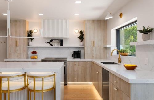 Thunderbird Desert Estates House | D&G Retreat-Resort Style Backyard-North Scottsdale