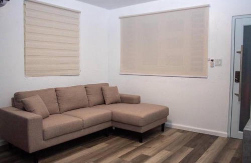 Hoyo Mulas Apartment | D'gianna's House Apt-WIFI close to Airport /Beaches/Rainforest