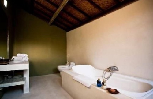 Candi Dasa Hotel | D Tunjung Resort & Spa