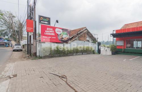 Lembang Hotel | D'Valley View Lembang Mitra RedDoorz