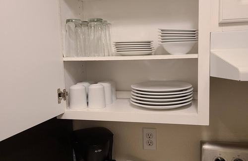 Overlake Apartment | D218 Executive Suite 1 bd 1 bth - 2nd Floor