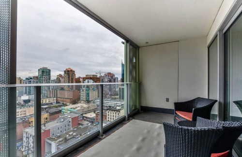 Downtown Vancouver House | D35 - 1 Bedroom Downtown
