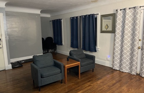 Detroit House | Da Trap BNB