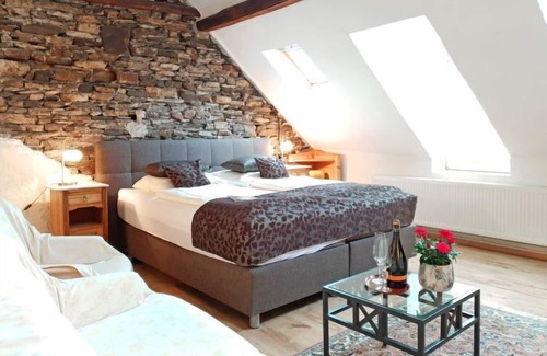 Ediger Apartment | Dachsuite by Interhome