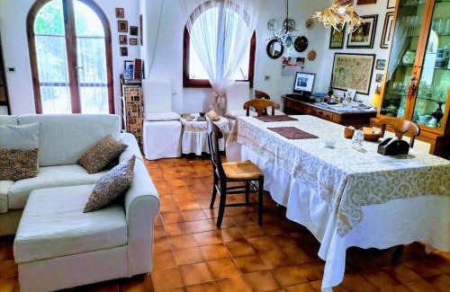 Quartu Sant'Elena House | Daddos