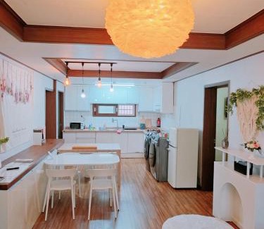 Daeyeon-dong Apartment | Daeyeon Stay Yeon