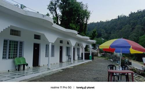 Guptkashi Hotel | Dagdya hotel