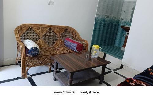 Guptkashi Hotel | Dagdya hotel