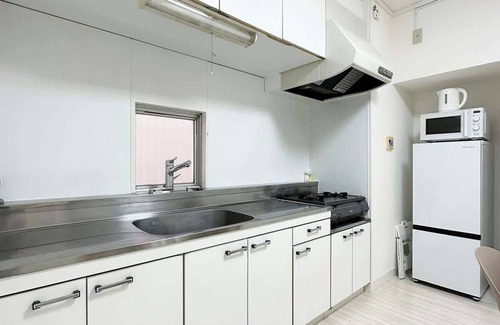 Hiroshima City Centre Apartment | Dai3kuboi - 3 BR Near Peace Park for 9 ppl