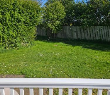 Withernsea House | Daisy Lodge Lilac Grove 3