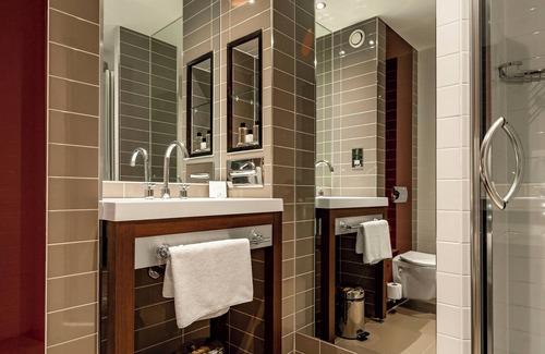 Motherwell Hotel | Dakota Eurocentral