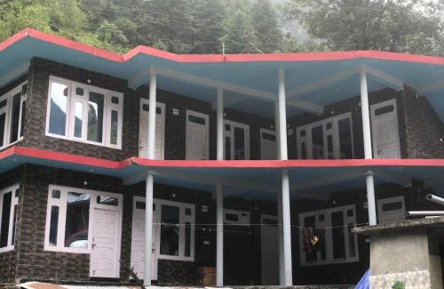 Kasol House | Daksh Guesthouse
