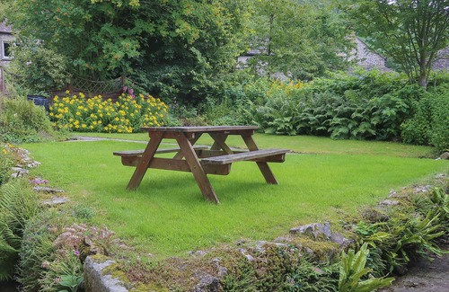 Buckden Cottage | DALE HEAD COTTAGE, family friendly, with open fire in Buckden