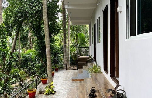 Dandeli Bed & Breakfast | DANDELI RIVER NEST