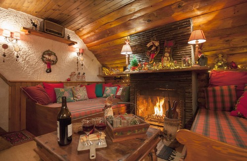 Eptalofos Ski Chalet | Dandy Villas Agoriani - Chalet Iris- Fireplace - Up to 6