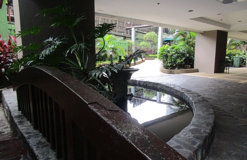 Malamig Condo | Dansalan Garden Condo at Paloverde