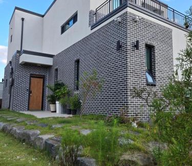 Boryeong House | Daori Pension