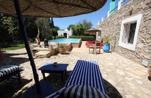 Ghazoua House | DAR ELWAN. BERBER HOUSE WITH POOL, TREE GARDEN, HAMMAM.