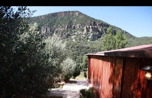 Bine el Ouidane House | Dar l'eau Vive - Buget double room with stunning view
