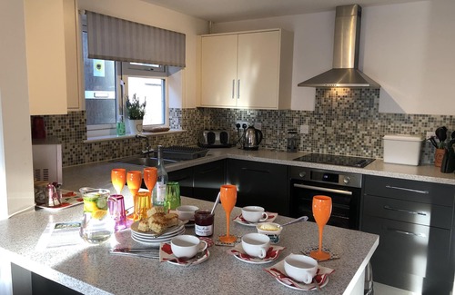 St. Ann's Chapel Cottage | DARTMOOR VALLEY LODGE 10, pet friendly, with pool in Gunnislake