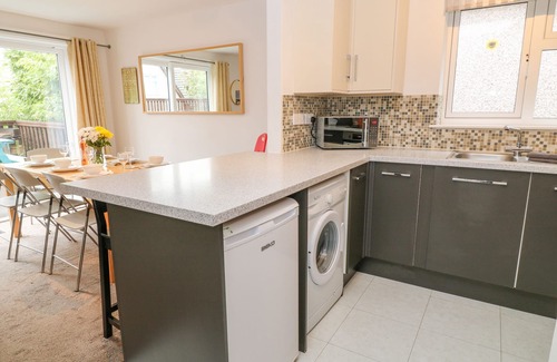 St. Ann's Chapel Cottage | DARTMOOR VALLEY LODGE 10, pet friendly, with pool in Gunnislake