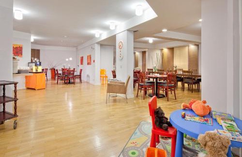 Altona Hotel | Das Gästehaus der Elb Lounge "Self Check In"