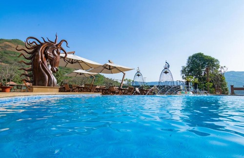 Kune Village Resort | DATA Resort by Della Adventure