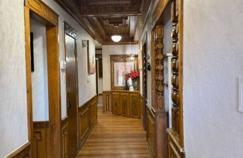 Lubbock House | Dawkins Lodge 4B/2B Pet Friendly
