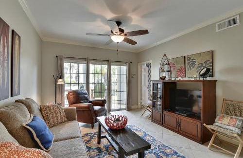 Galveston Apartment | Dawn 512-Tropical Lagoon