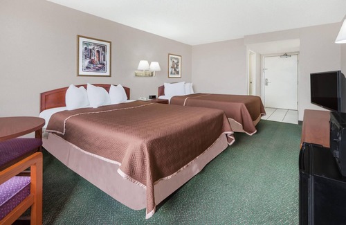 Amarillo Hotel | Days Inn by Wyndham Amarillo East