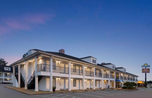 Americus Hotel | Days Inn by Wyndham Americus