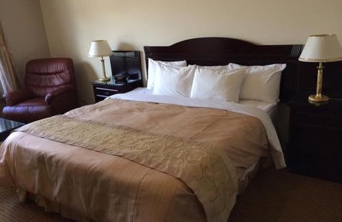 Athabasca Hotel | Days Inn by Wyndham Athabasca