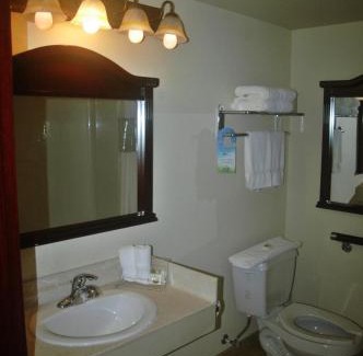 Athabasca Hotel | Days Inn by Wyndham Athabasca