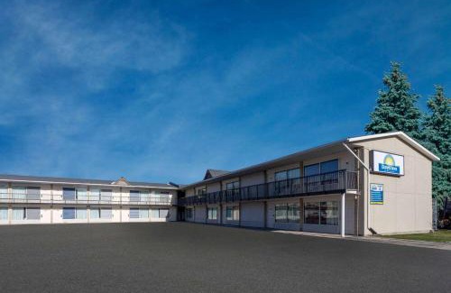 Birch Run Hotel | Days Inn by Wyndham Birch Run