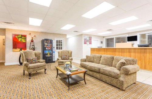 Chester Hotel | Days Inn by Wyndham Chester