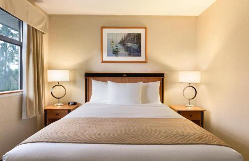 Regional District of Nanaimo Hotel | Days Inn by Wyndham Nanaimo