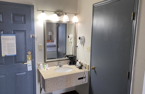 Perryville Hotel | Days Inn by Wyndham Perryville