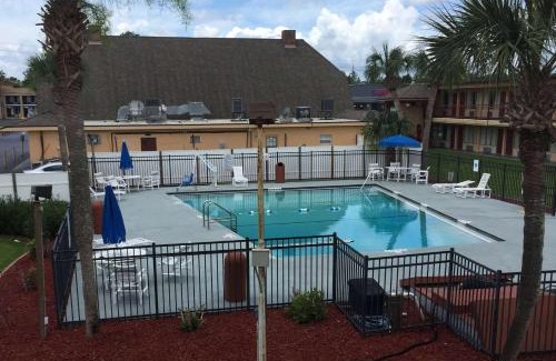 St. Augustine Hotel | Days Inn by Wyndham St Augustine I-95-Outlet Mall