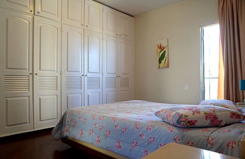 Algodoal Apartment | Days of sun and blessed sea !! Apartment, 3 balconies / rooms to the sea.