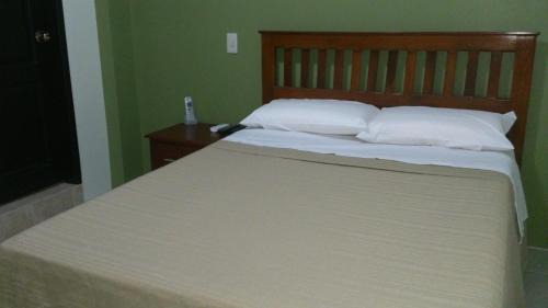Simon Bolivar Hotel | DC Suites Aeropuerto