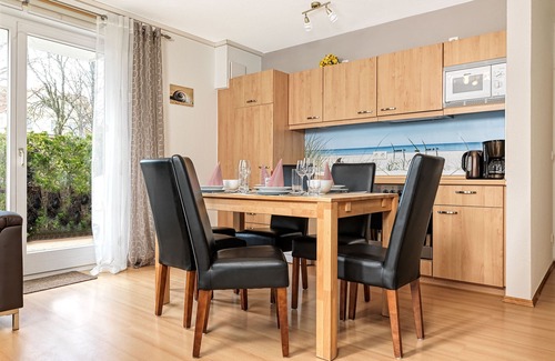 Am Schwarzen Busch Apartment | app. Strandläufer - You can't live closer to the beach!