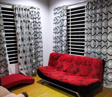 Kampung Bukit Koman House | De'Lakeside musslim's homestay