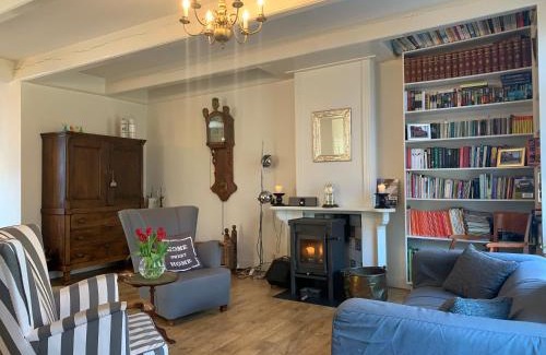Grou Bed & Breakfast | De Thuiskamer in Grou als B&B of Vakantiehuis